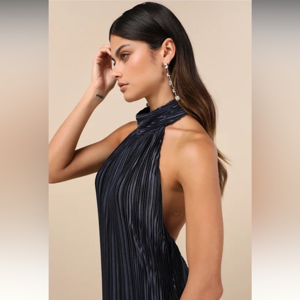 Lulus Gwenny High Neckline Satin Plisse Maxi Dress Dark Navy Blue - Size Medium - Picture 5 of 7